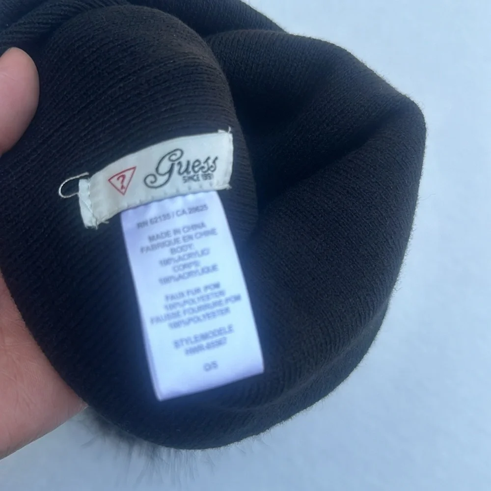 New GUESS LOGO Beanie unisex